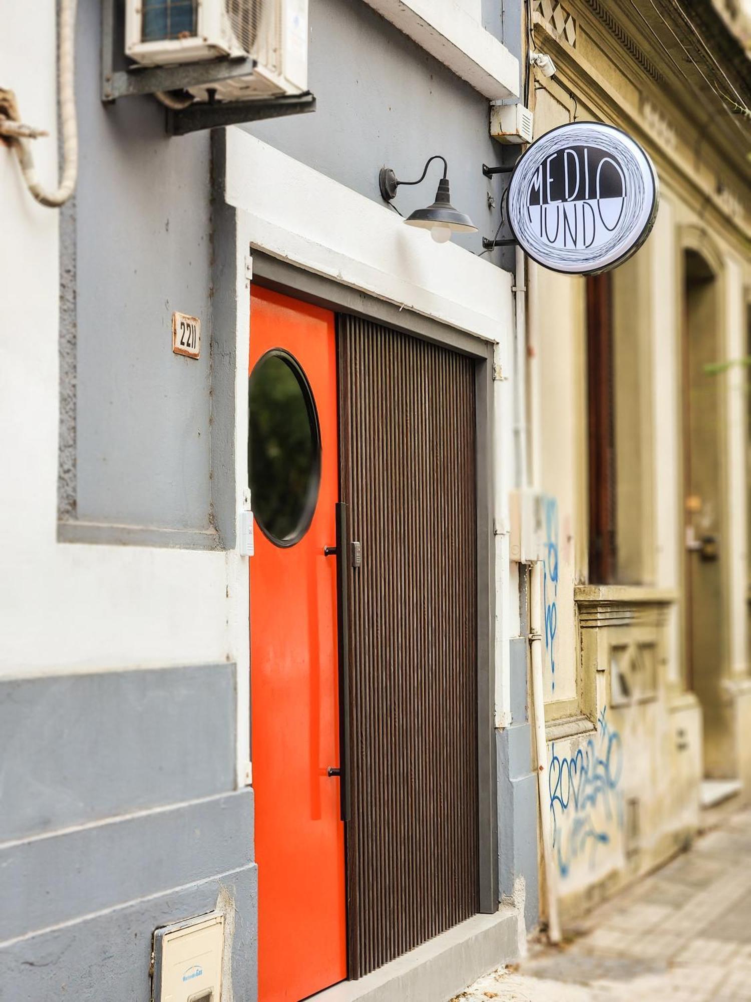 Mediomundo Hostel Montevideo Esterno foto